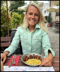 Julia Simic with food