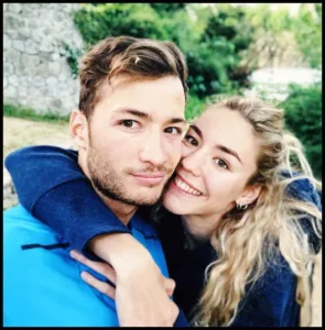 Cassandre Beaugrand with Sylvain Fridelance
