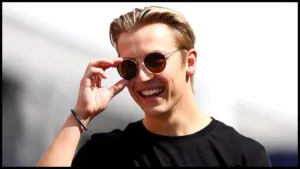 Liam Lawson with sunglasss