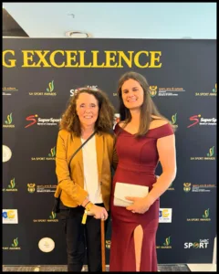 Laura Wolvaardt with her mom Jessie Wolvaardt
