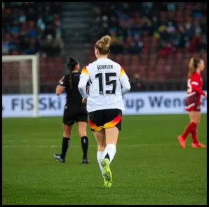 Alara Şehitler German midfielder